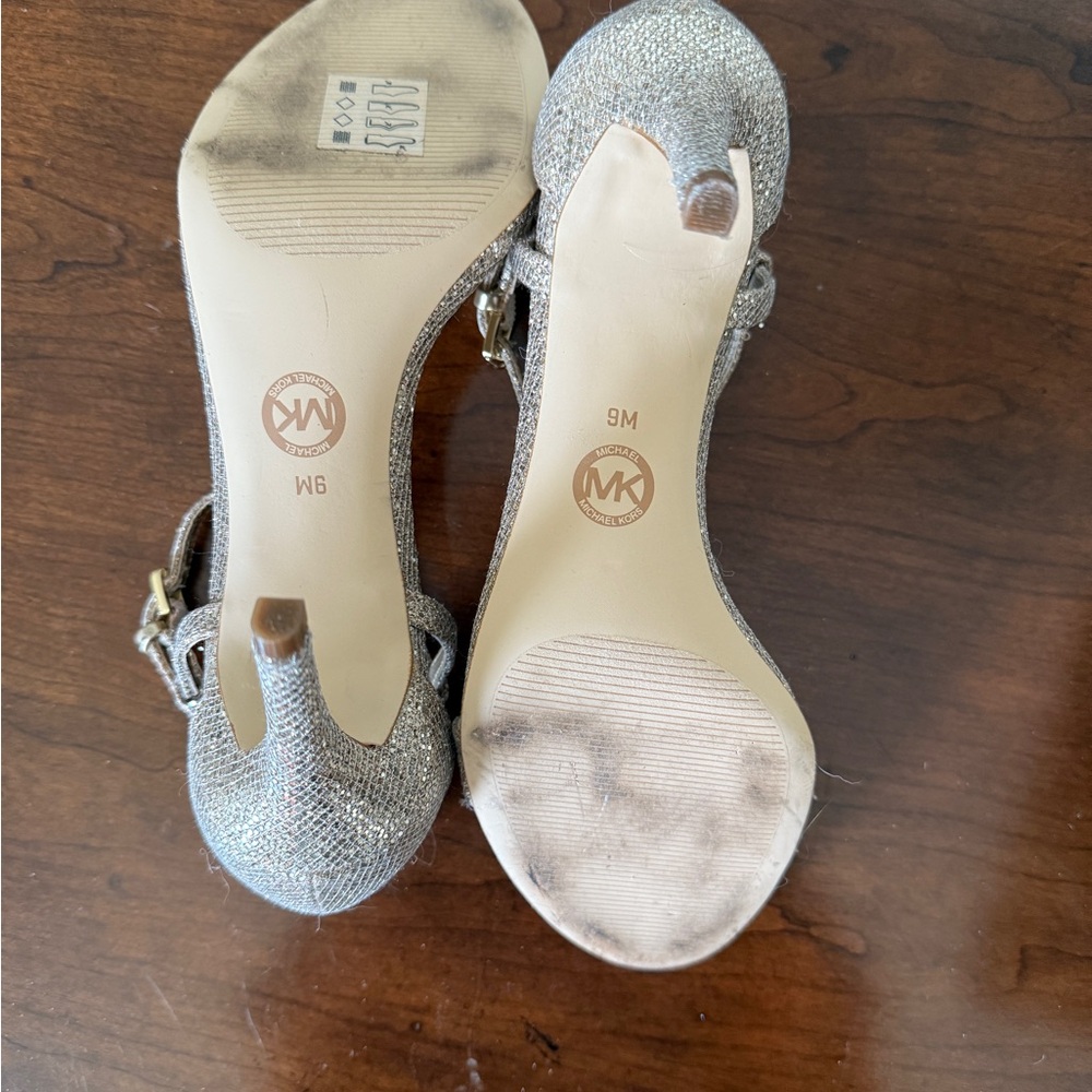 MICHAEL Michael Kors Glitter Heels - Picture 5 of 5